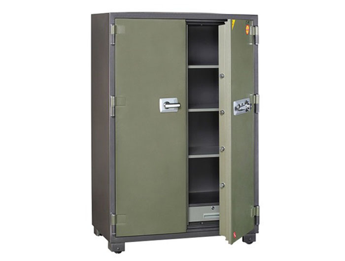 BS-C1750 2DOORS Dial Combination Lock Fire Resistant Safe 735kgs, 3 shelves and 2 drawer with key. Fire Resistant rate: 1010ºc/2Hour (W1150xD630xH1700mm). Brand: CENTURY. Made in Korea